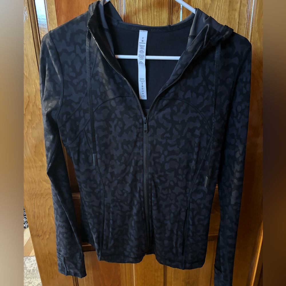 LULULEMON DEFINE JACKET
